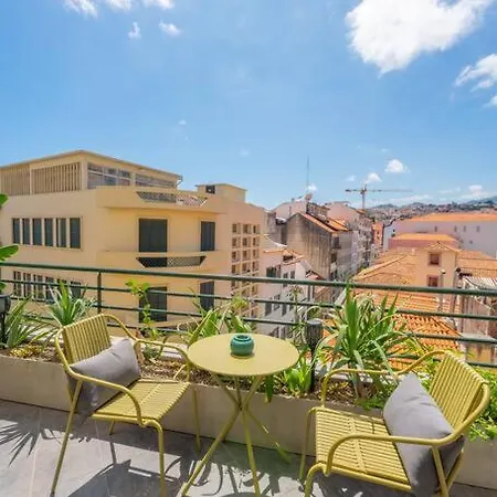 Super Anadia - Olive Funchal (Madeira)